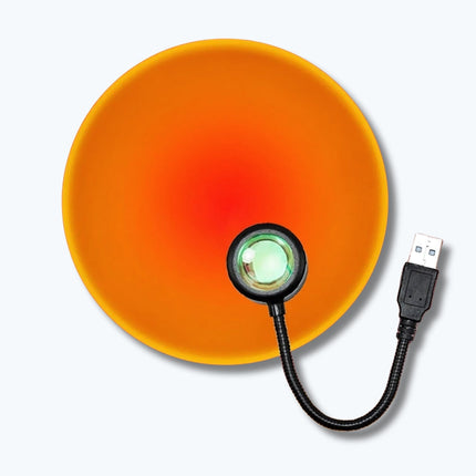 Liten USB-lampa med solnedgångsprojektion