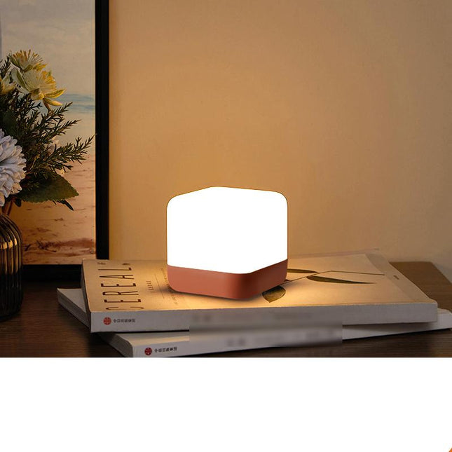 Uppladdningsbar LED nattlampa med timer