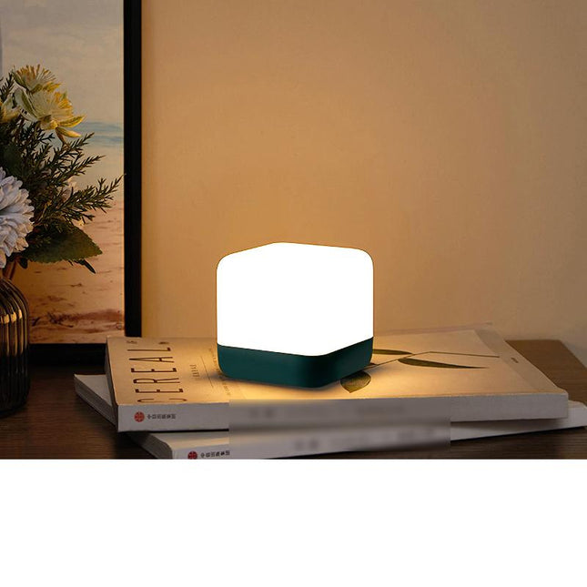 Uppladdningsbar LED nattlampa med timer