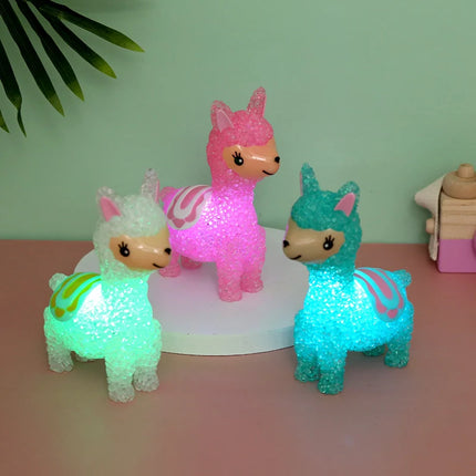 Liten LED nattlampa formad som lama
