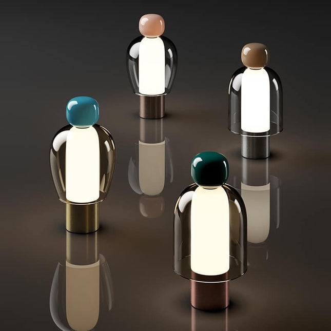 Uppladdningsbar sänglampa i nordisk design