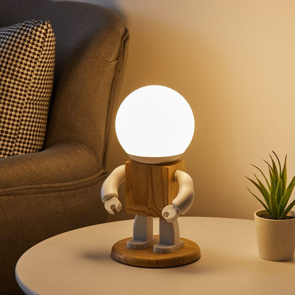 Söt robot bordslampa i trä