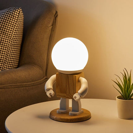 Söt robot bordslampa i trä