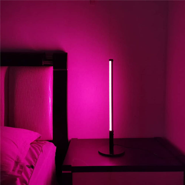 Minimalistisk RGB LED-lampa med fjärrkontroll